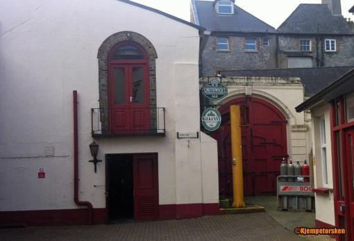 Inn den røde porten til høyre lå det opprinnelige Smithwick's-bryggeriet.